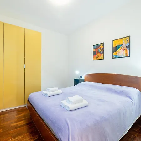 Centro-stazione Express Apartmán *