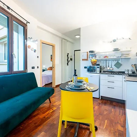 Centro-stazione Express Apartmán Parma